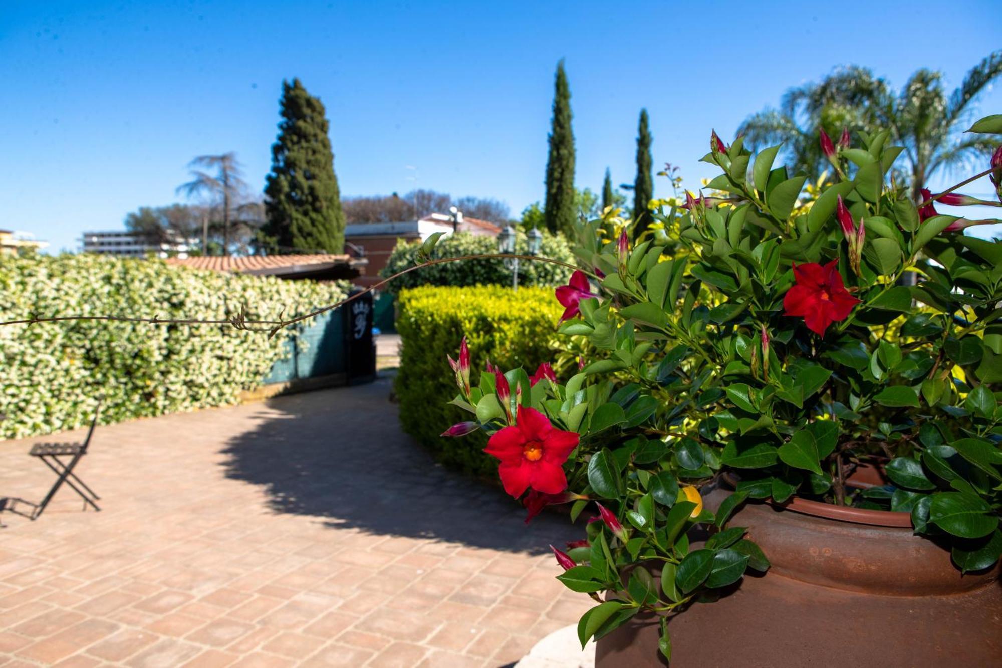 Relais Villa Italia Selcetta Bagian luar foto