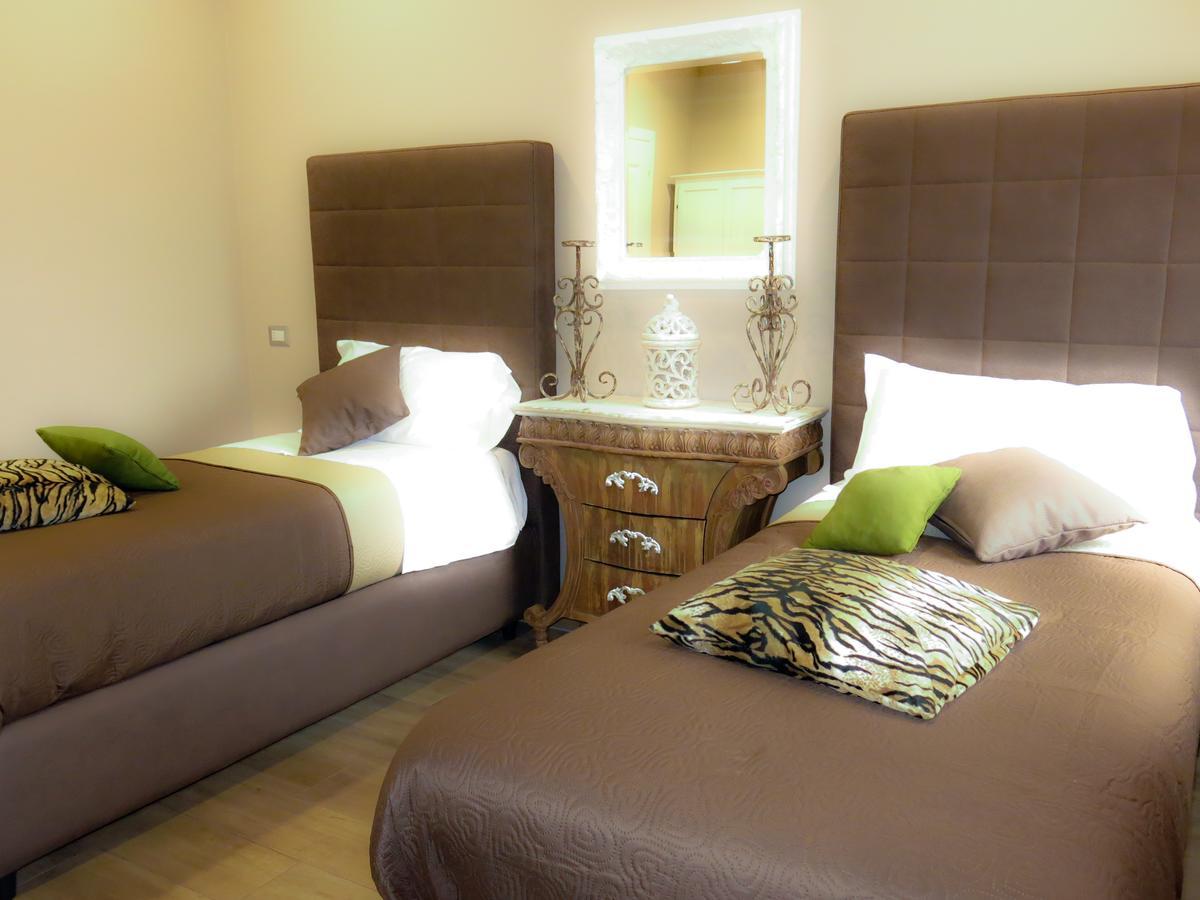 Relais Villa Italia Selcetta Bagian luar foto