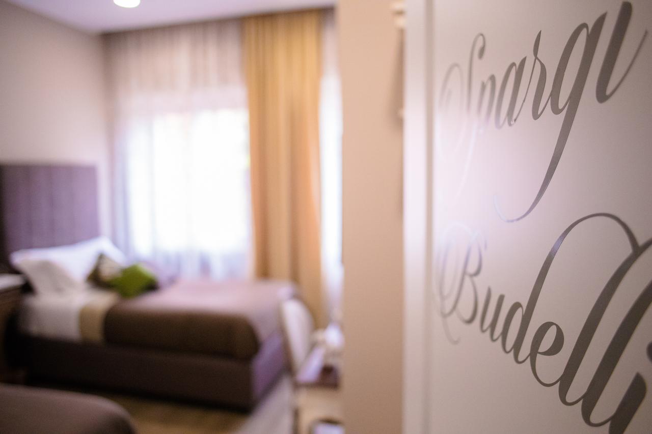 Relais Villa Italia Selcetta Bagian luar foto