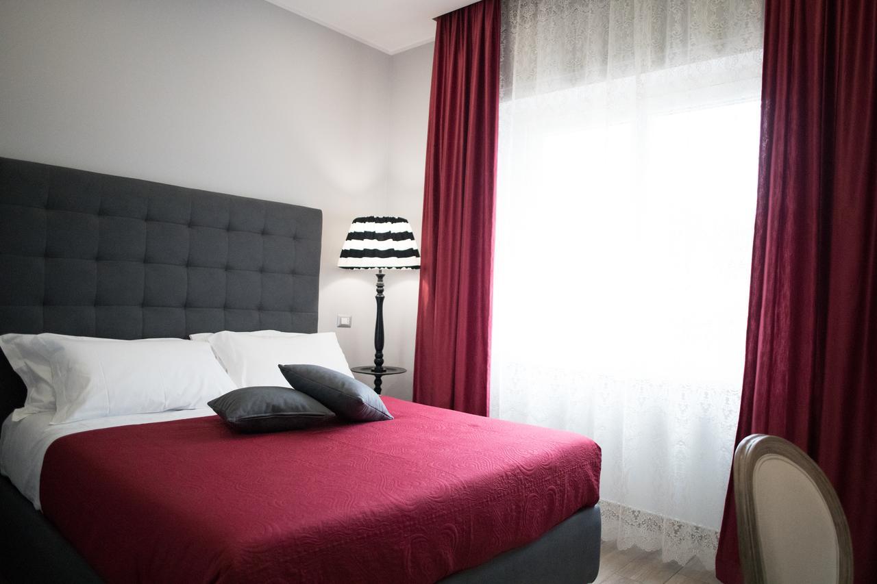 Relais Villa Italia Selcetta Bagian luar foto